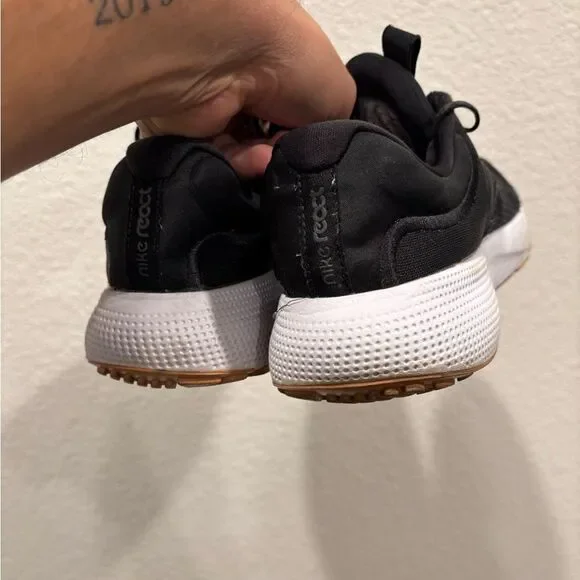 Nike Women's React Escape RN Running Shoes comfort size 8 walking black - Picture 4 of 7